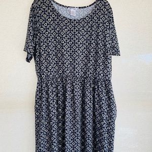 Honey & Lace Windsor Dress